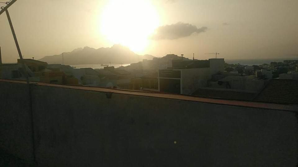 Casa Dona Angela Apartment Mindelo Bagian luar foto